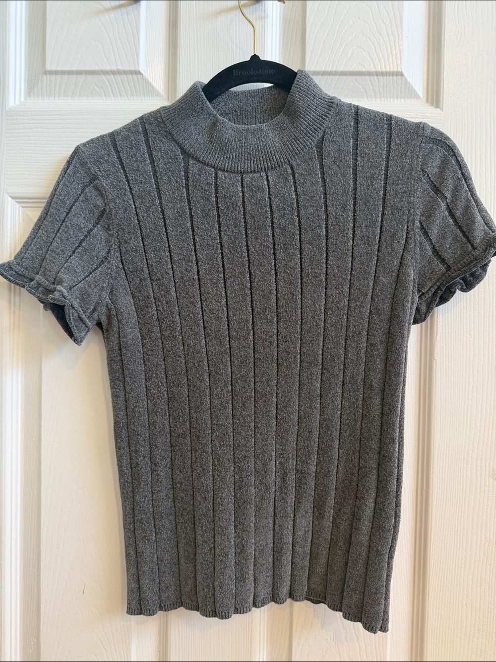 Zara Gray Ribbed Mock Neck Short-Sleeve Sweater